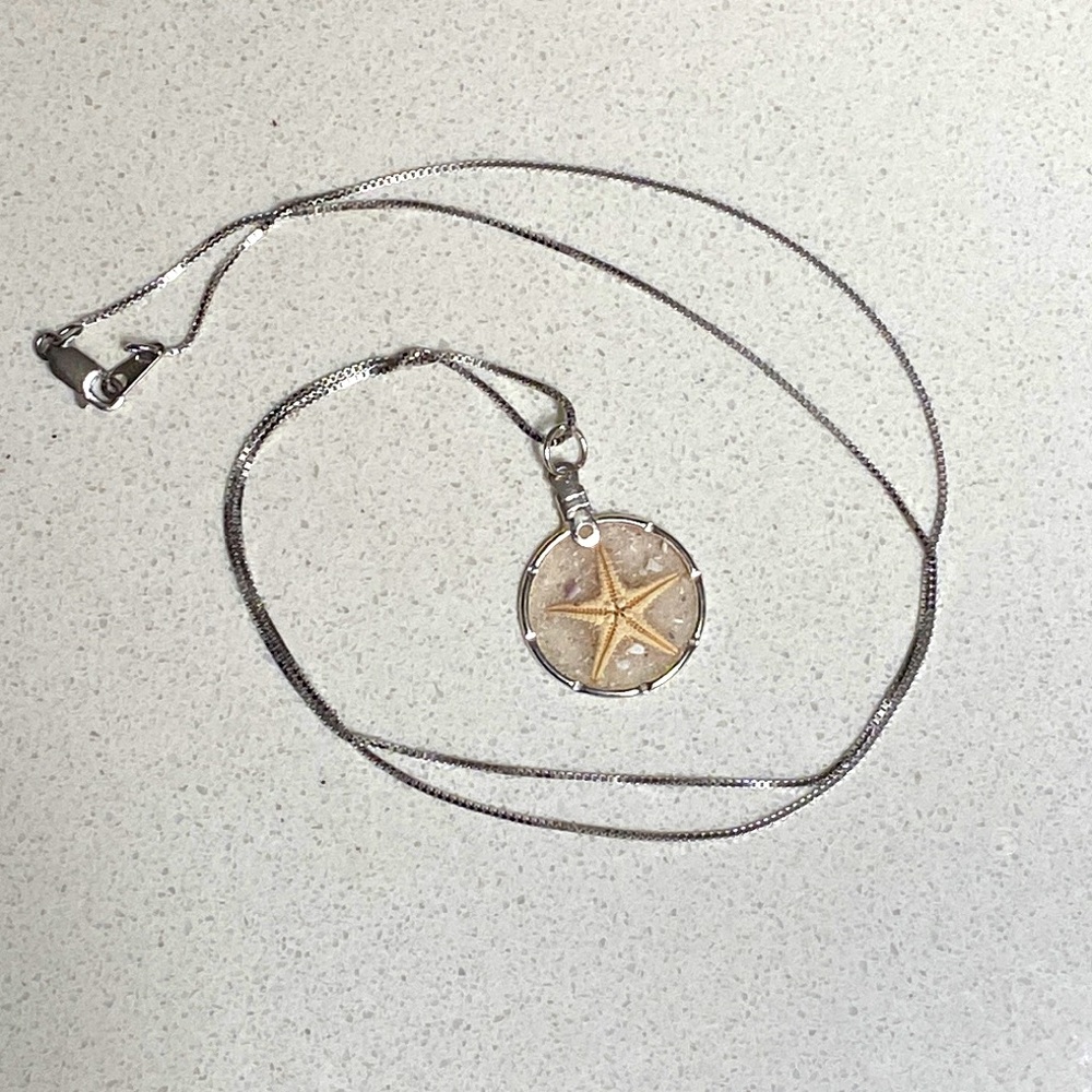 Starfish necklace with Sand! 14” silver, lobster clasp